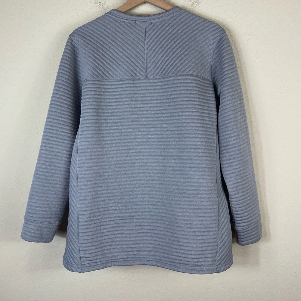 L.L. Bean Airlight Knit Pullover Top in Grey Size Large - Picture 5 of 6